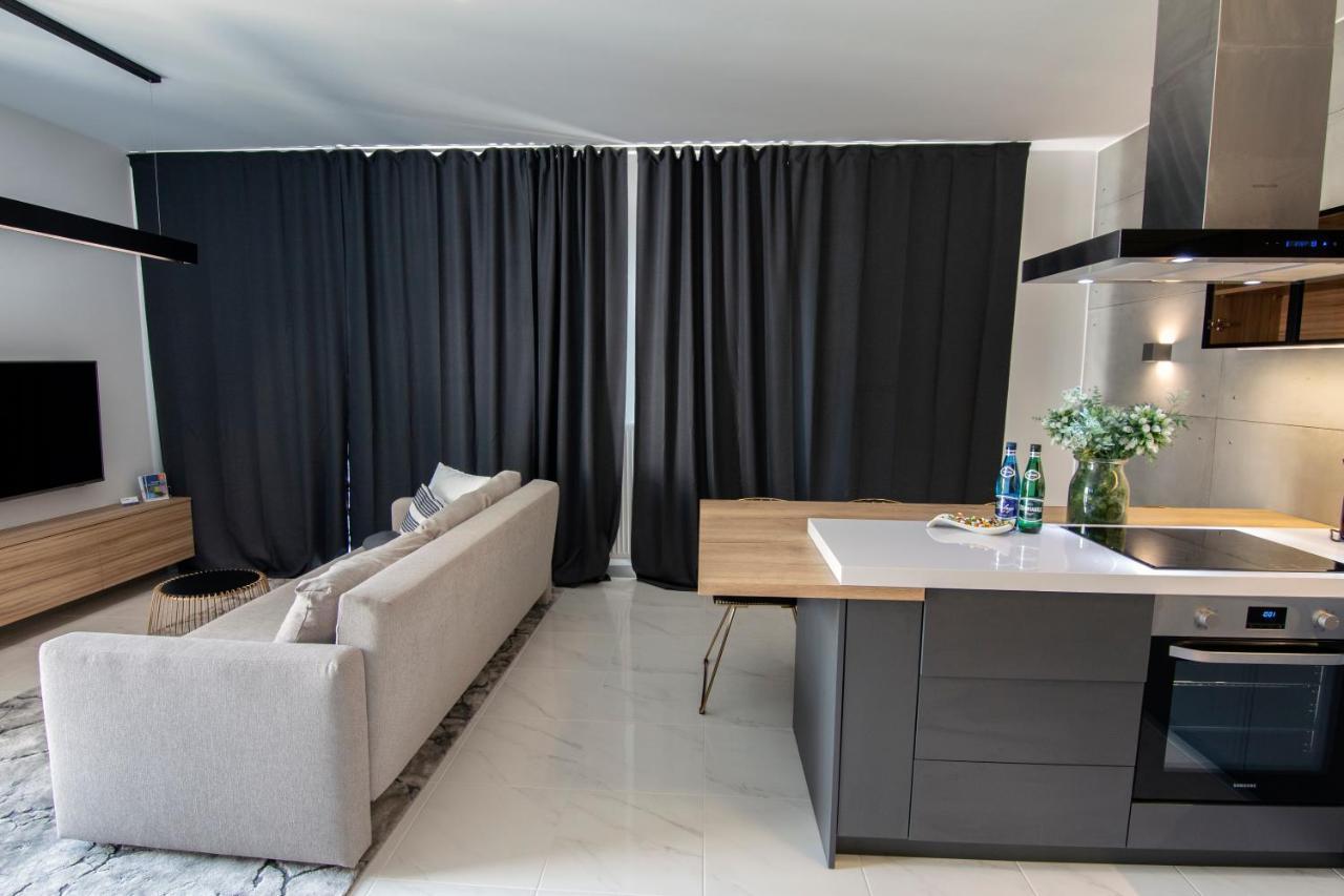 El Apartments - Antares Poznań Kültér fotó
