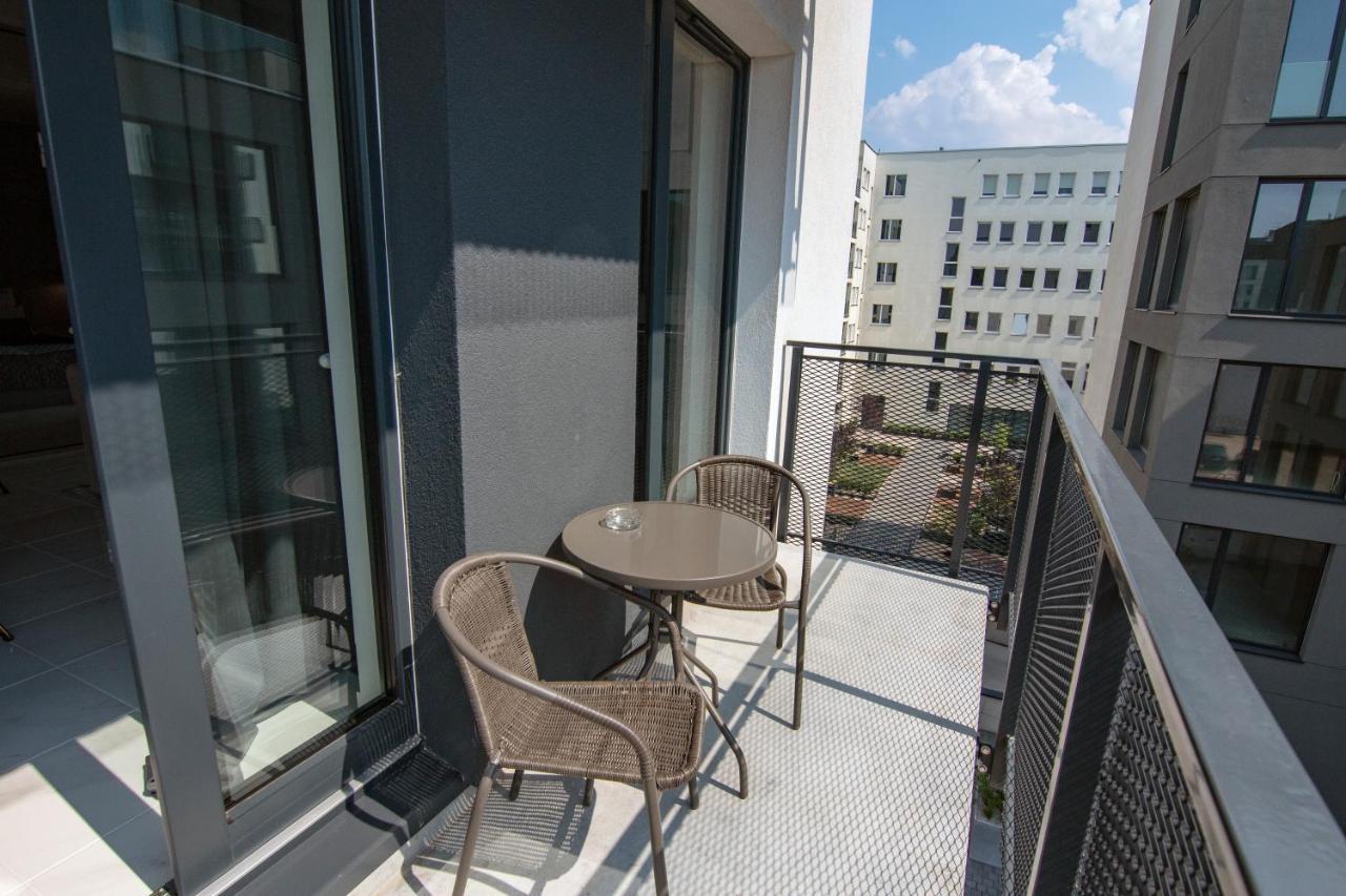 El Apartments - Antares Poznań Kültér fotó